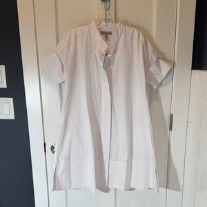 Banana Republic White Short Sleeve Button-Up Dress.